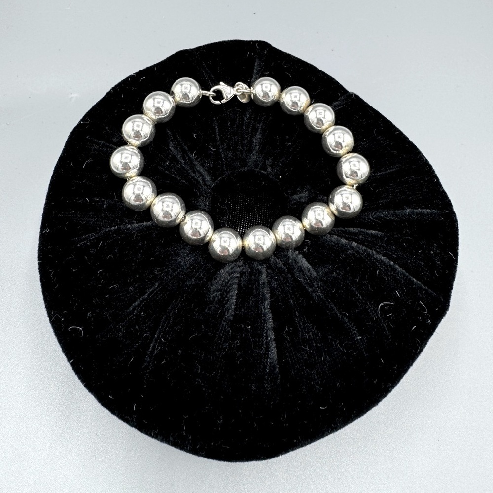 Tiffany & Co. Ball Bracelet pre loved